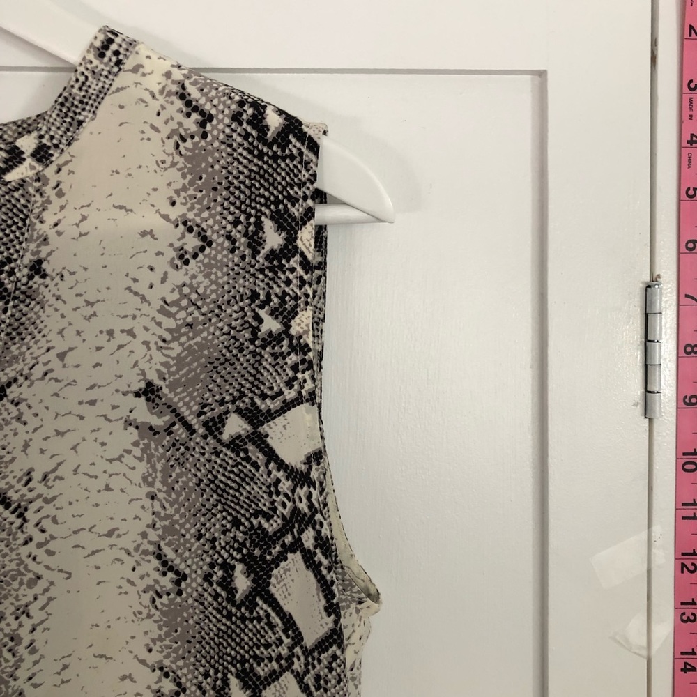 Acrobat Silk PythonTunic - Picture 4 of 5